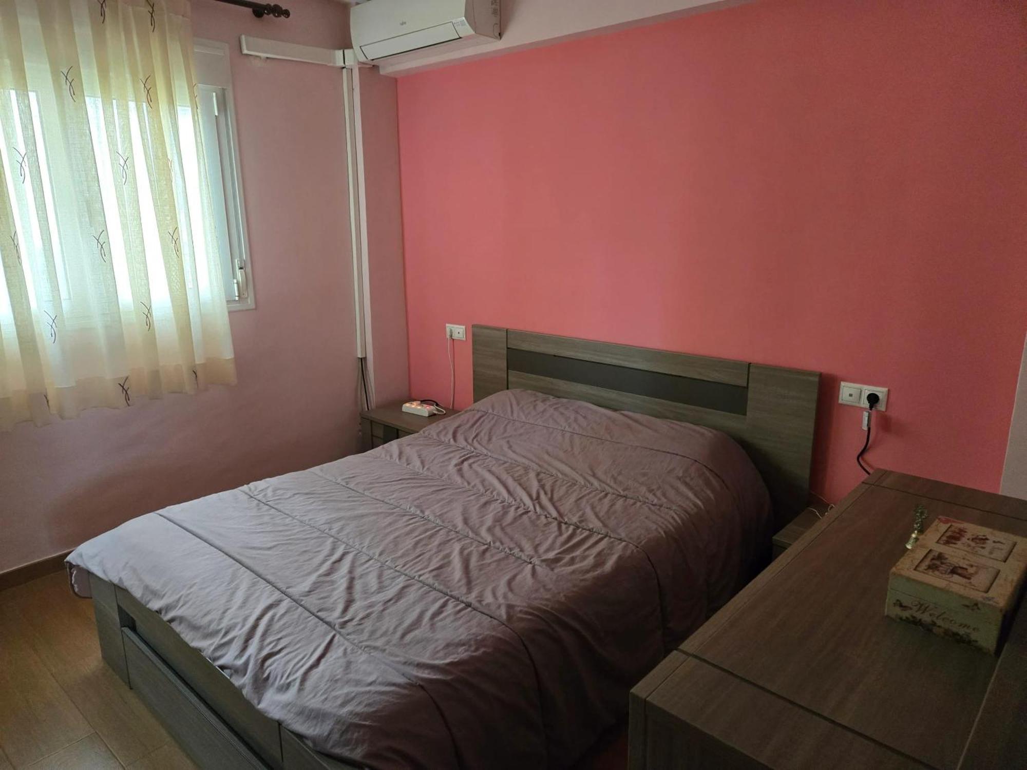 Apartment Comfortable In With Balcony And View 81 M² *
